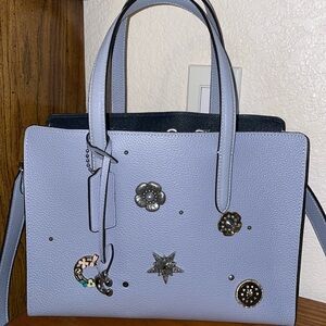 Coach Carter Carryall Bag 28 with Souvenir Pins Customization